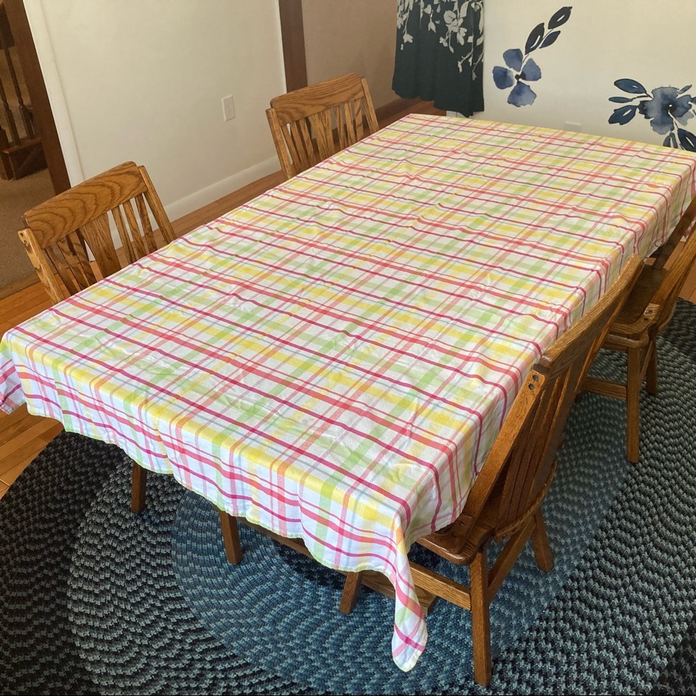80” x 60” fabric table cloth